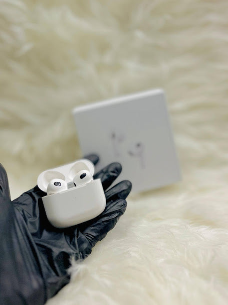 AirPods Pro 3 – Deep Bass, Noise Isolation & Touch Controls