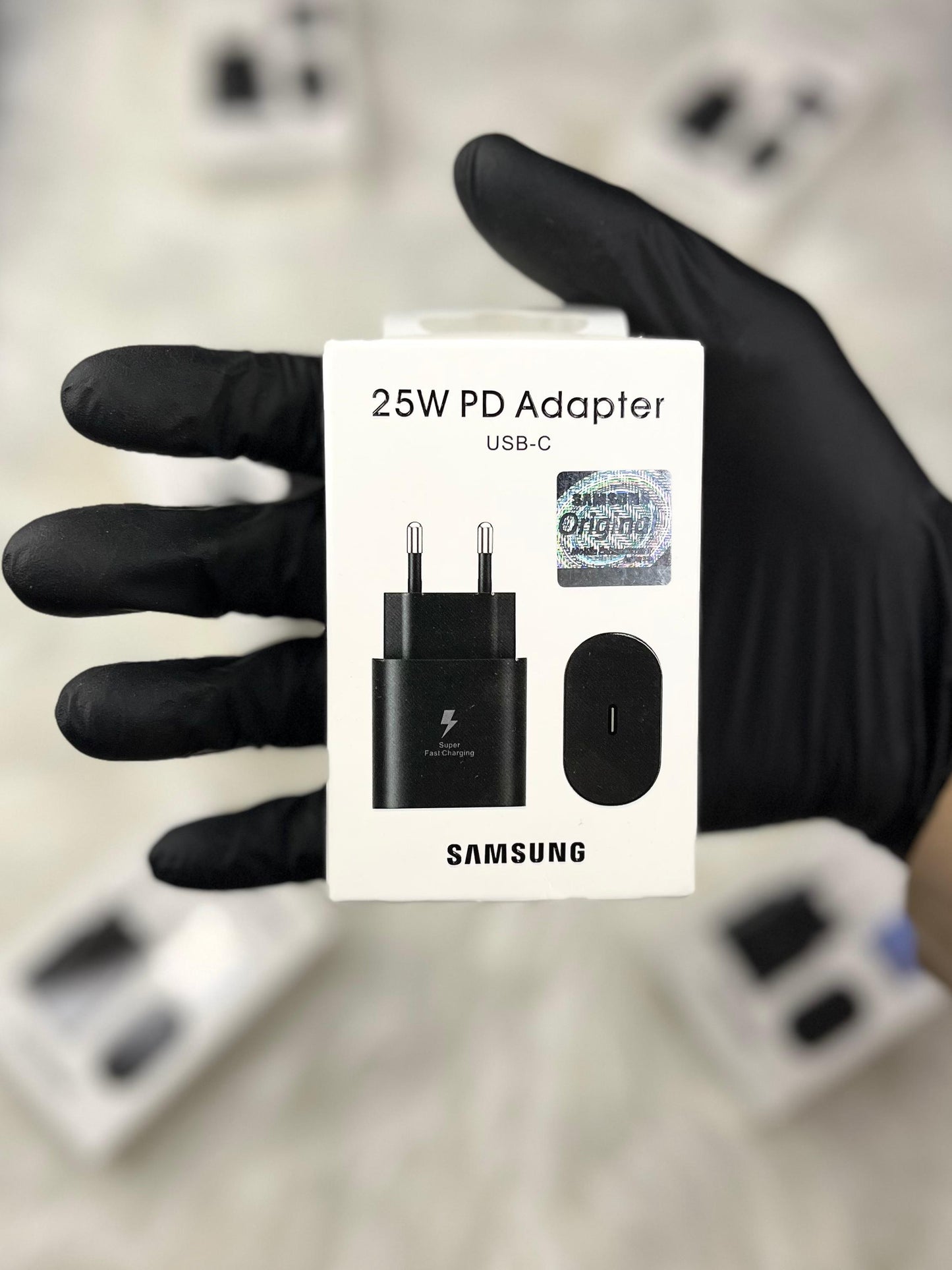 25W Fast Charger – USB-C to USB-C