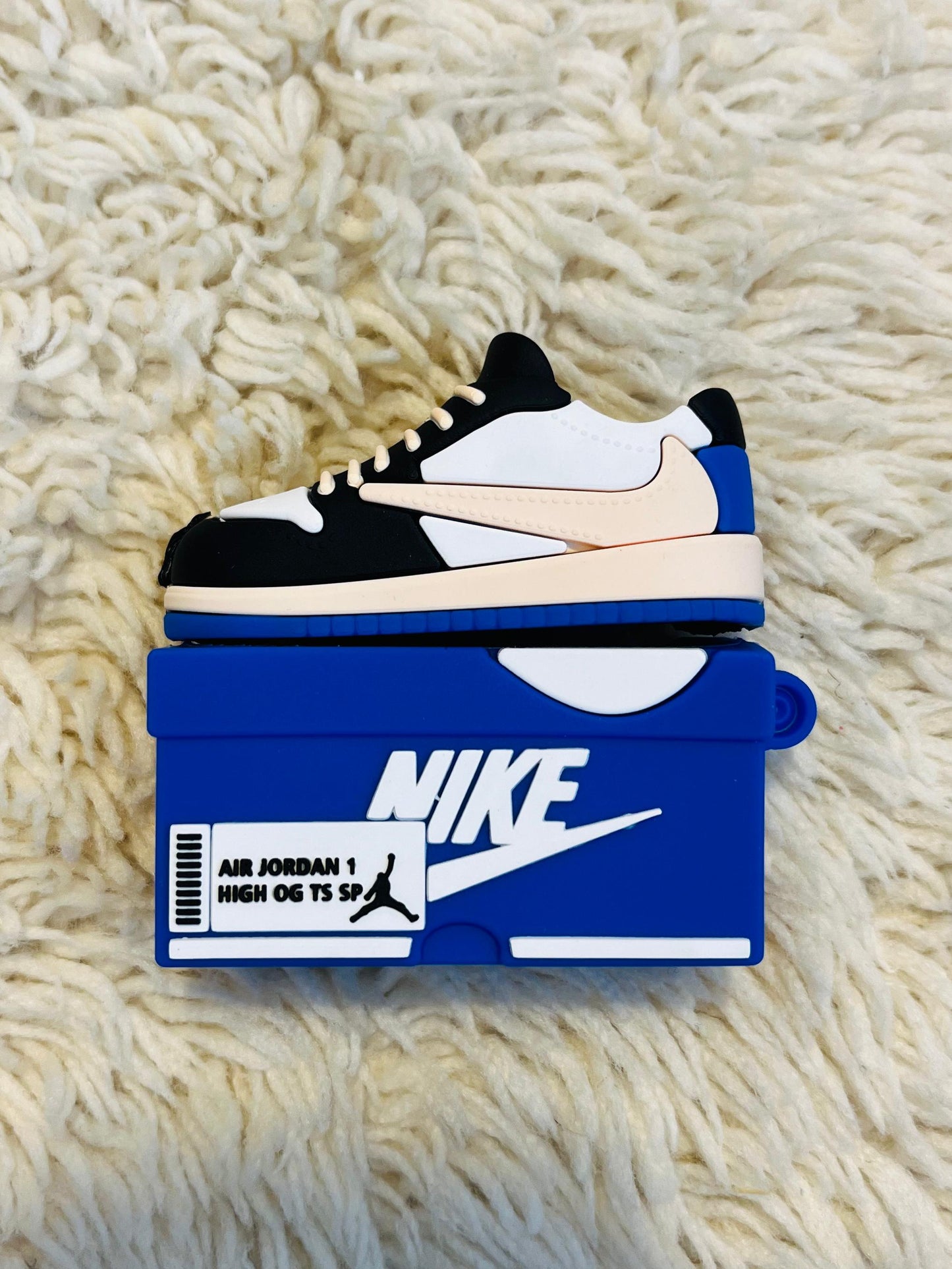 Cool Sneaker Style Airpods Cases