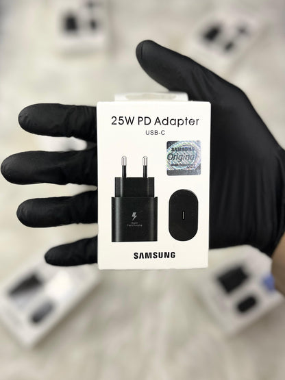 25W Fast Charger – USB-C to USB-C