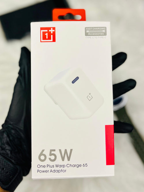 65W Fast Charger – Multi-Device Power Adapter