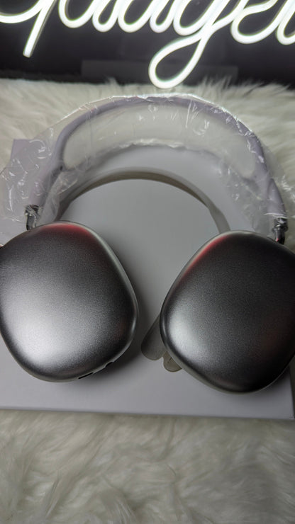AirPods Max Headphones – Wireless Over-Ear with 40mm Drivers